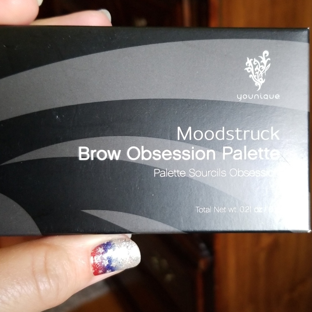 Brow palette
